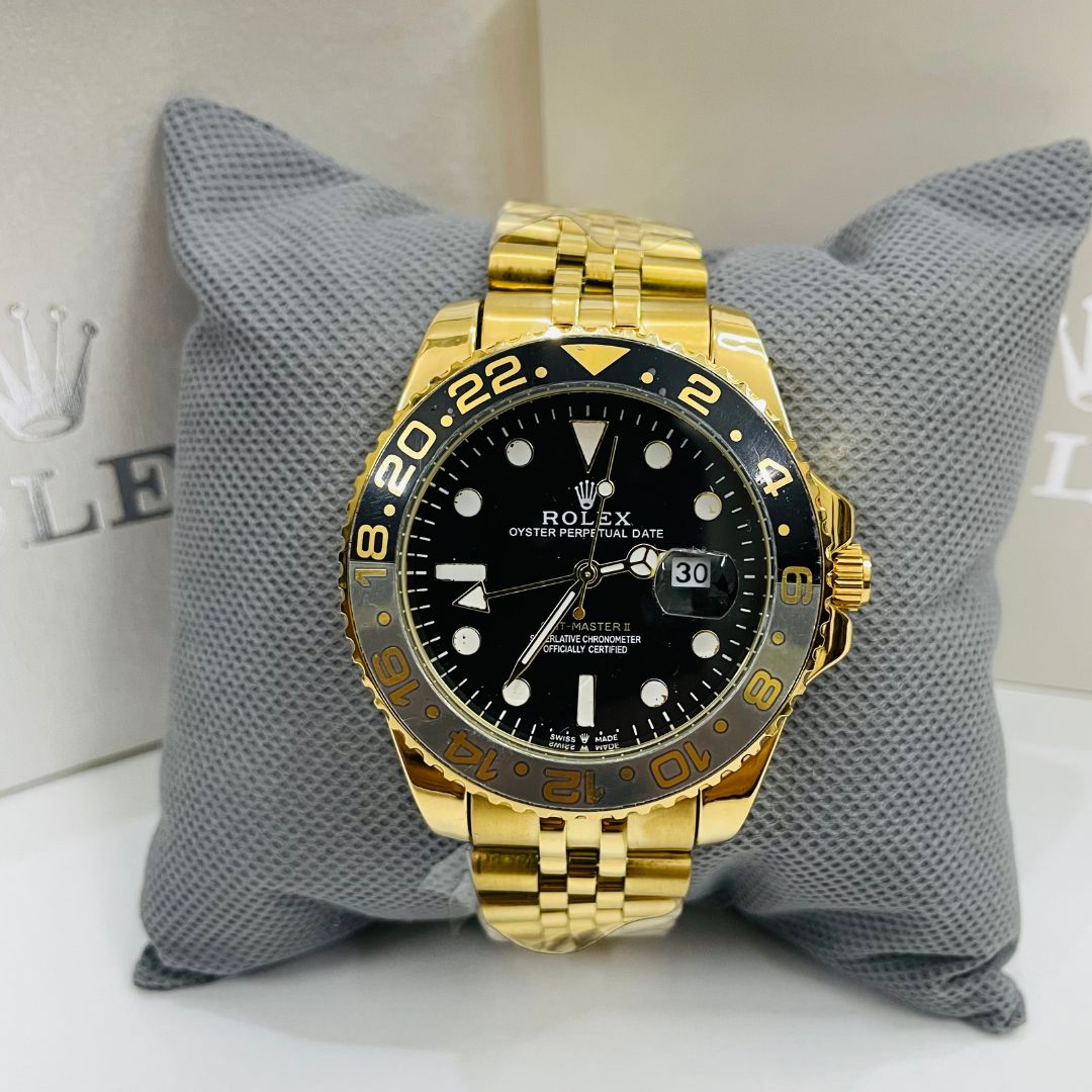 Rlx GMT Master - 40mm - Stainless Steel - Yellow Gold Black Dial Jubilee