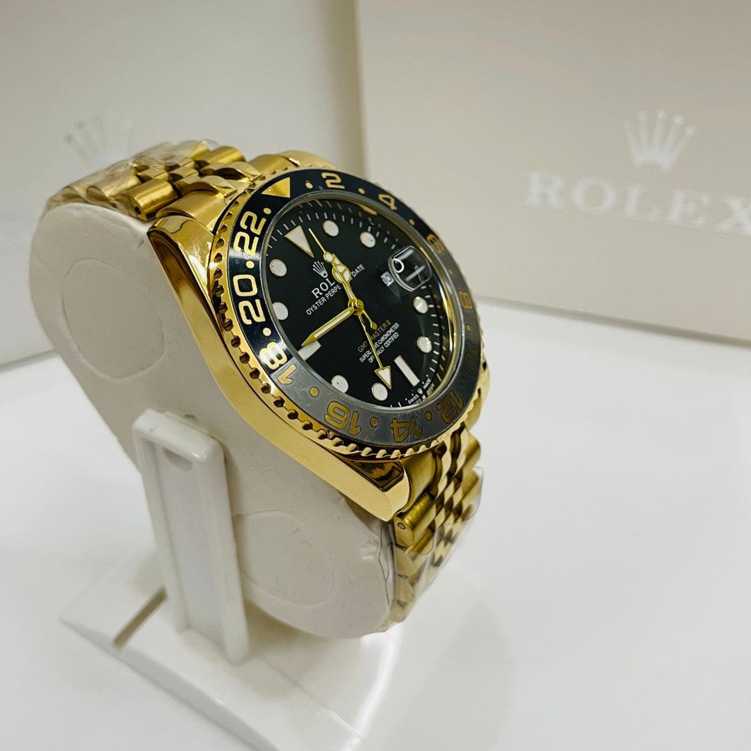Rlx GMT Master - 40mm - Stainless Steel - Yellow Gold Black Dial Jubilee