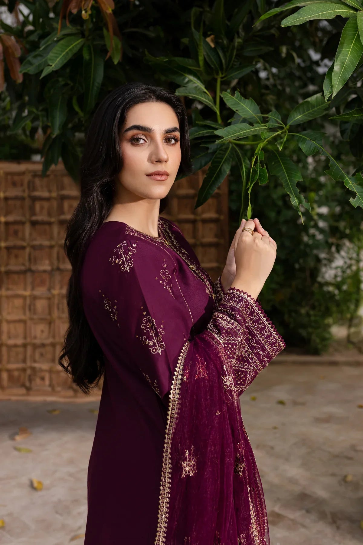 BEST SELLING - Plant Foam 3Pc Embroidered Dress