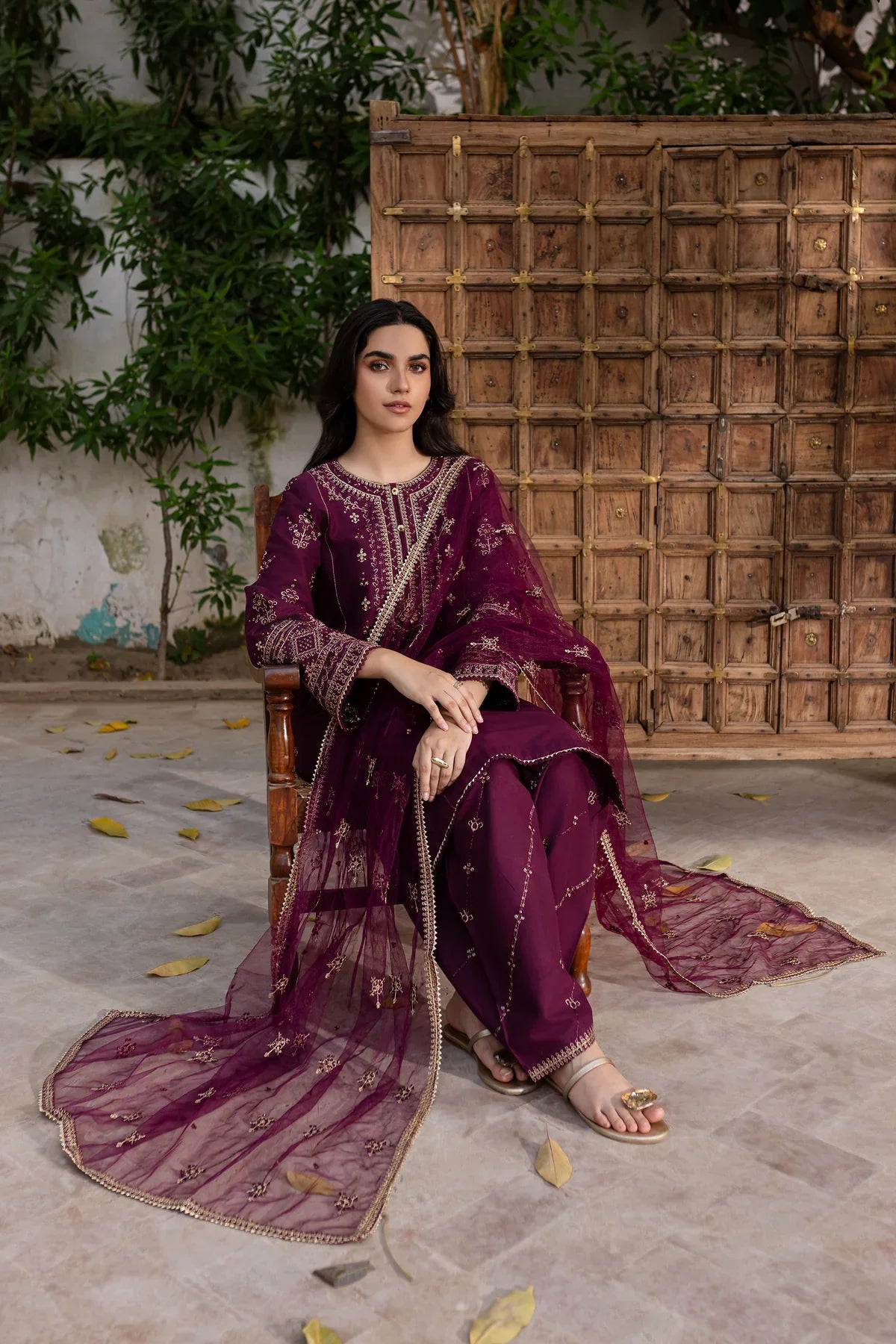 BEST SELLING - Plant Foam 3Pc Embroidered Dress