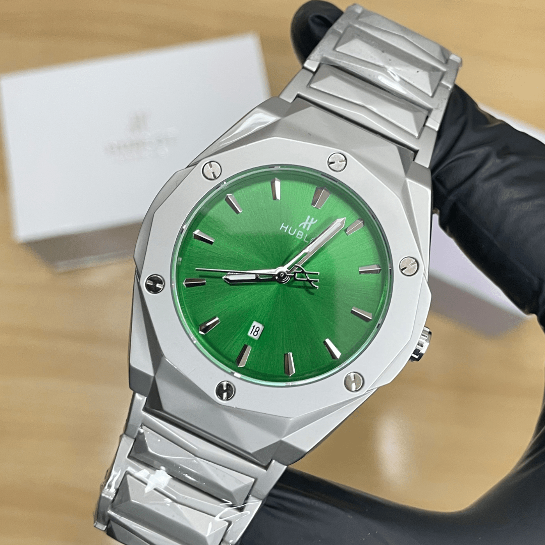 HB Premium Watch - Luxury Diamond Cut Chain - Green Dial