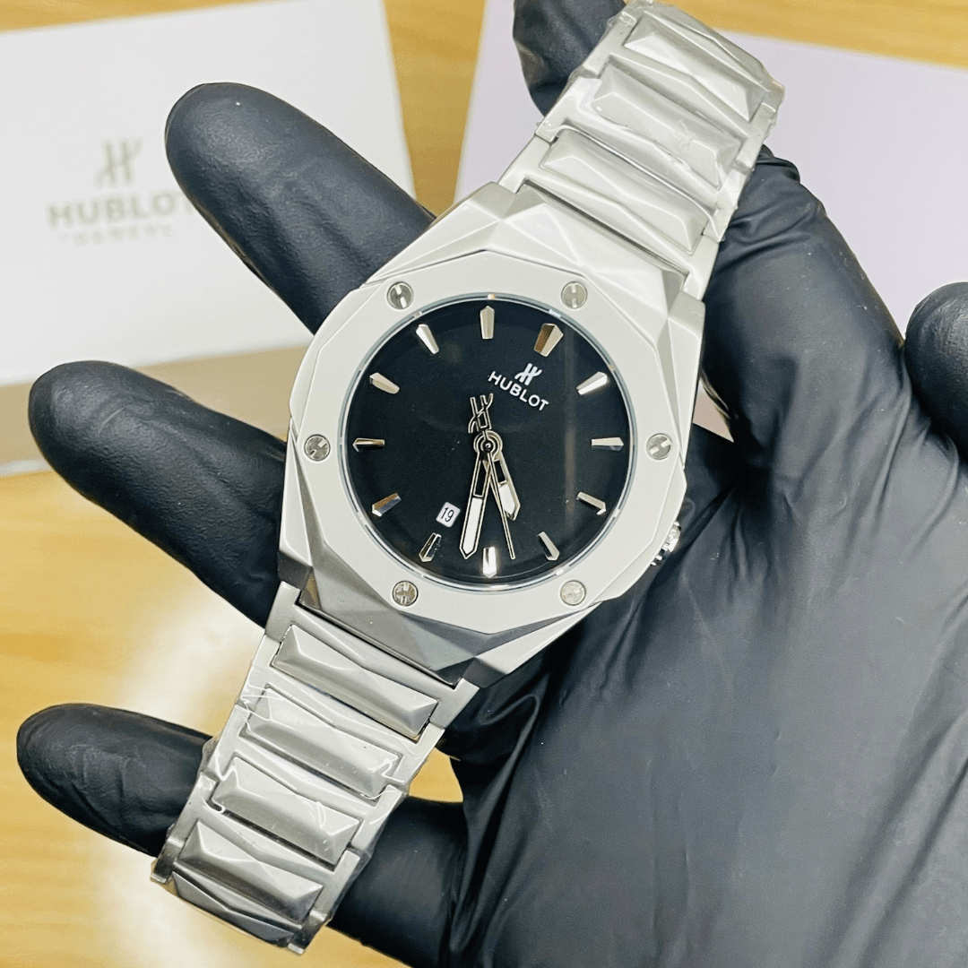HB Premium Watch - Luxury Diamond Cut Chain - Black Dial